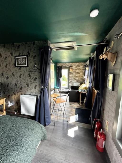 The Potter'S Rest, A Cosy Wee Cabin In The Highlands Watten Extérieur photo